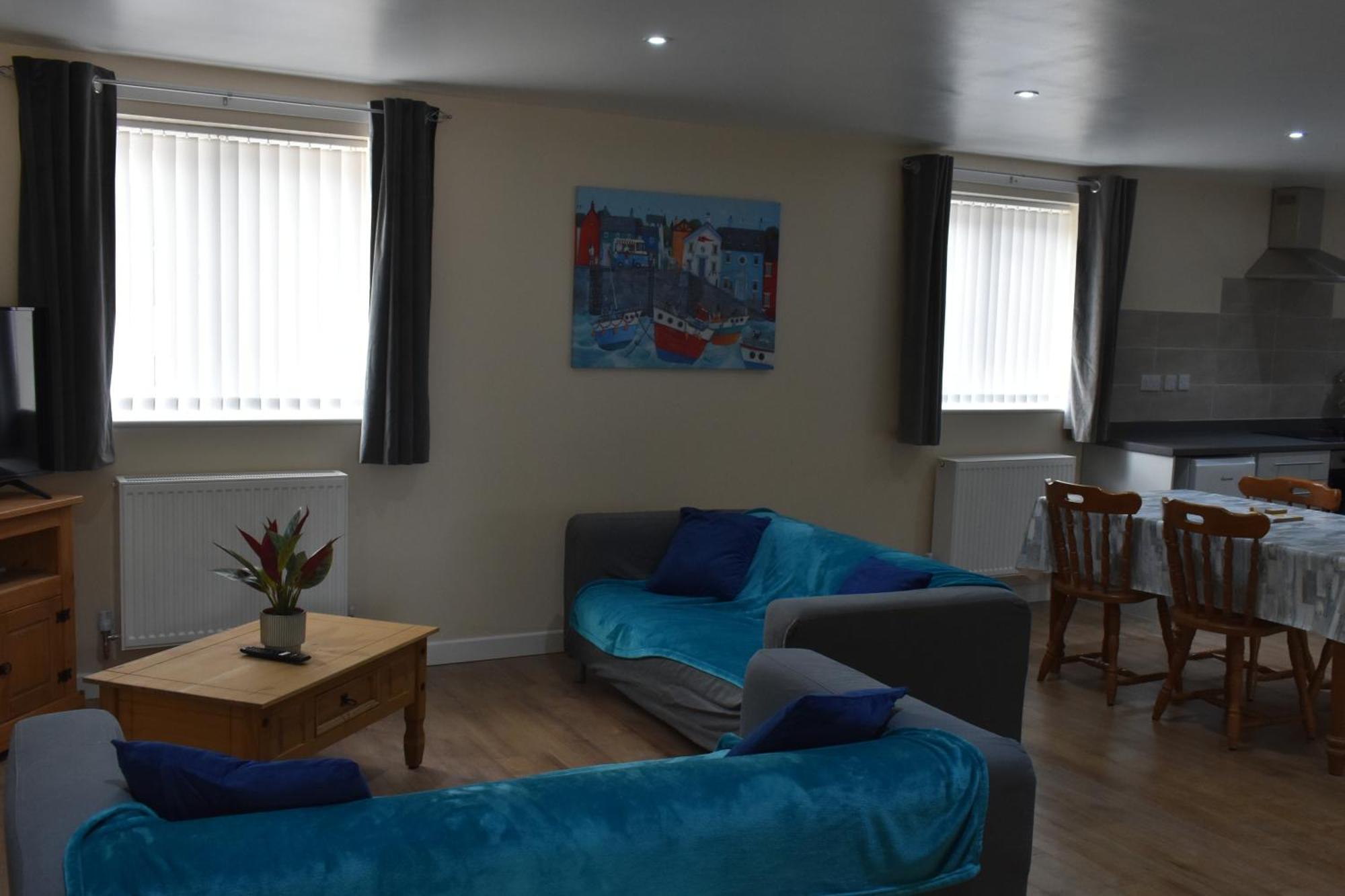 4 Woodyard Cottages, 2 Bedroom With Free Parking. Апартаменты Long Sutton (Lincolnshire)